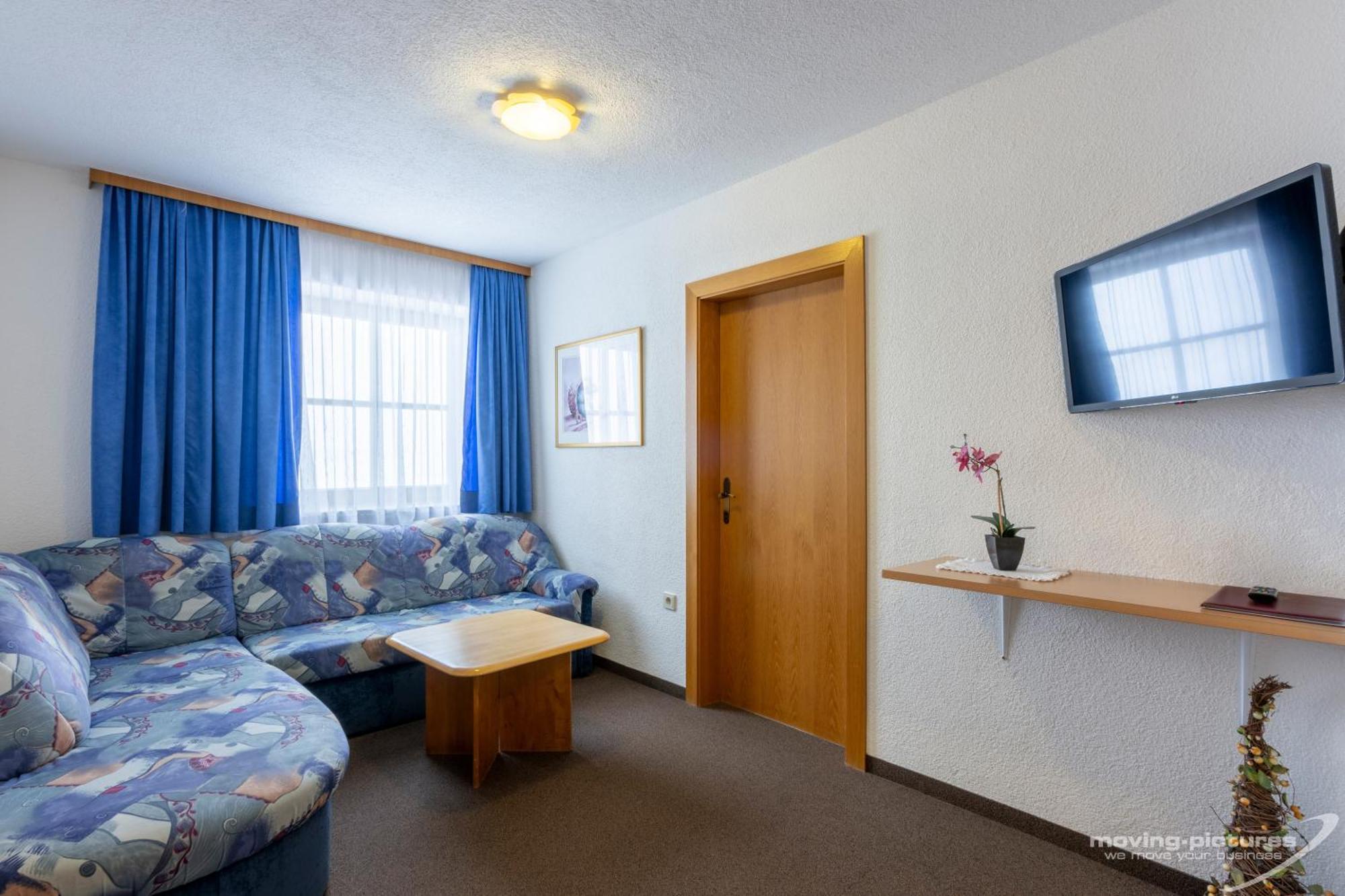 Appartment Venter Bergwelt Buitenkant foto